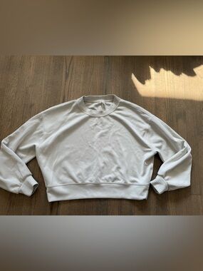 Lululemon Softstreme Perfectly Oversized Cropped Crewneck Sweatshirt-Size 6-Bone